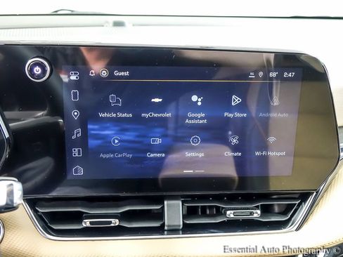New 2026 Chevrolet Equinox ACTIV w/ LPO, Floor Liner Package AWD/4WD image 14