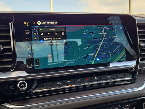 Used 2025 GMC Sierra 1500 SLT image 27