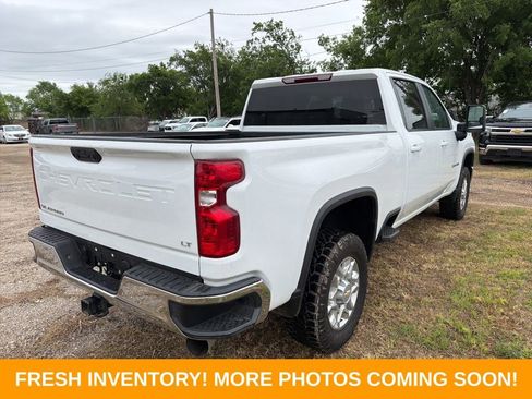 Used 2025 Chevrolet Silverado 2500 LT AWD/4WD image 7