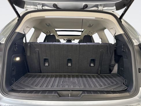 Used 2025 Subaru Ascent Touring w/ Popular Package #1 AWD/4WD image 21