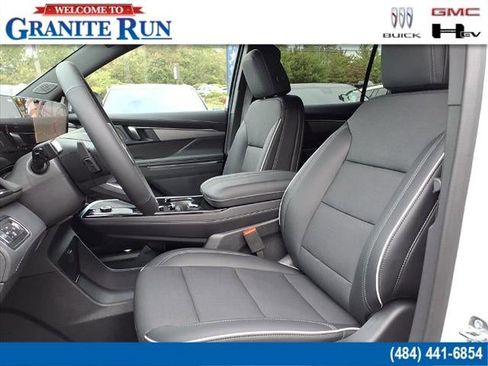 New 2026 Buick Enclave Preferred w/ Power Package image 9