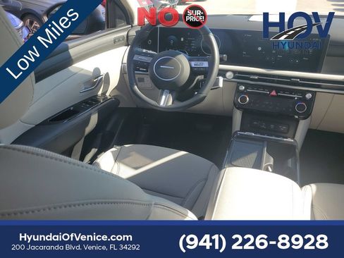 Used 2025 Hyundai Tucson Limited FWD image 19