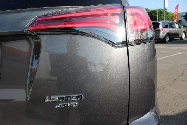 Used 2016 Toyota RAV4 Limited w/ Advanced Technology Package AWD/4WD image 11