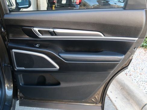 Used 2021 Kia Telluride S image 36