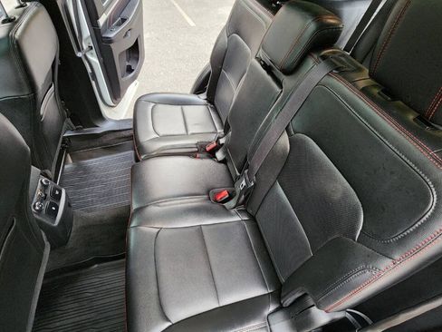 Used 2018 Ford Explorer Sport w/ Equipment Group 401A AWD/4WD image 33