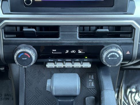 Certified 2026 Toyota 4Runner SR5 AWD/4WD image 17
