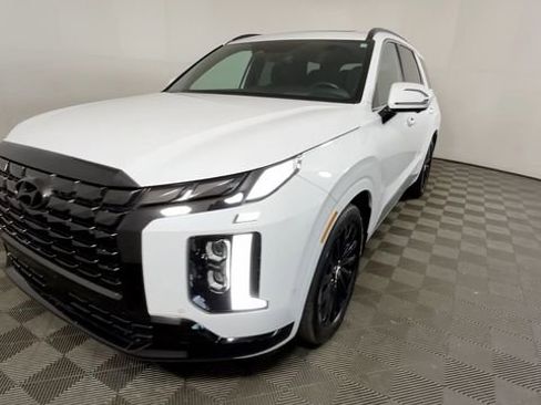 Used 2024 Hyundai Palisade Calligraphy AWD/4WD image 9