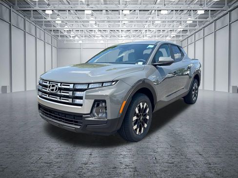 New 2026 Hyundai Santa Cruz SE FWD image 3