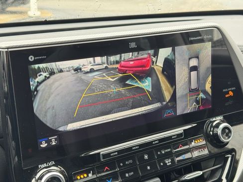 Certified 2021 Toyota Highlander Platinum image 54