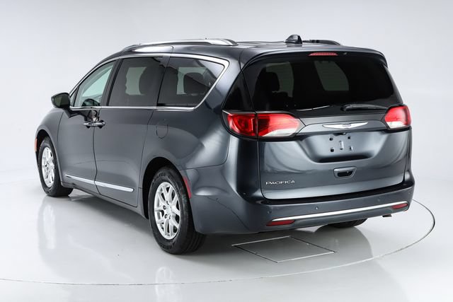 Used 2020 Chrysler Pacifica Touring-L w/ Advanced Safetytec Group FWD image 10