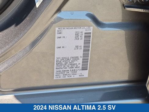 Used 2024 Nissan Altima 2.5 SV AWD/4WD image 27