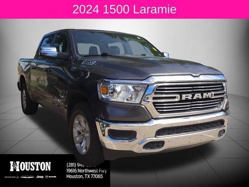 Used 2024 RAM 1500 Laramie AWD/4WD image 1