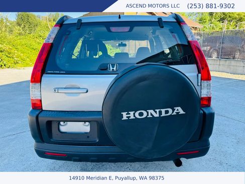 Used 2005 Honda CR-V LX image 4