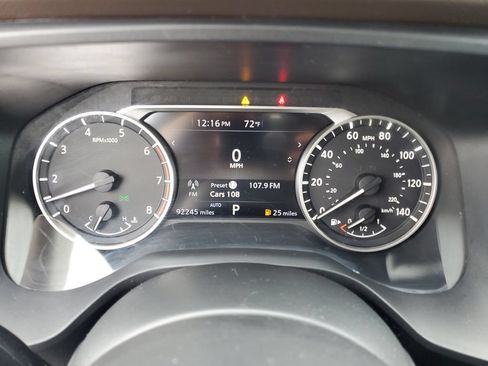 Used 2021 Nissan Rogue SV AWD/4WD image 14
