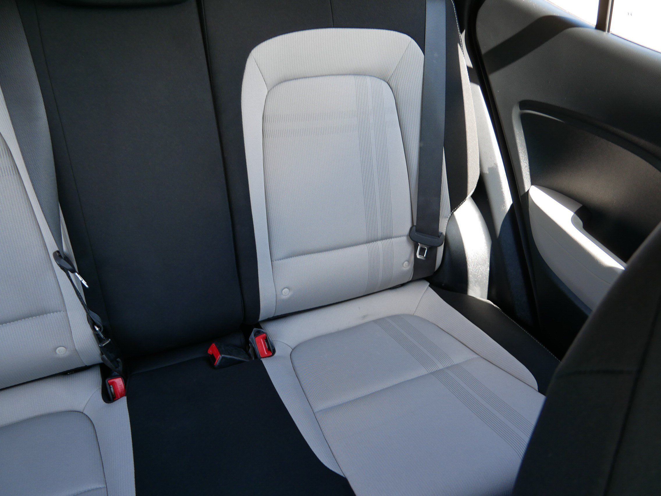 Used 2026 Hyundai Venue SEL FWD image 14