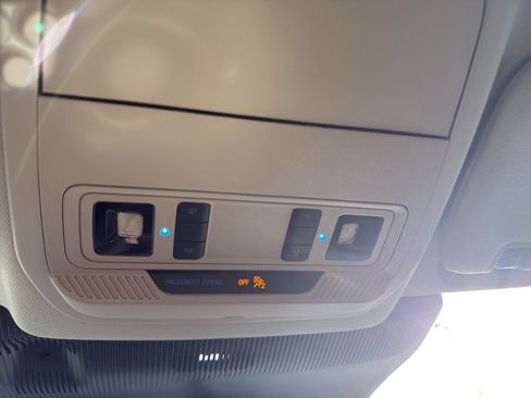 New 2026 Ford Explorer Active w/ Active Comfort Package image 32