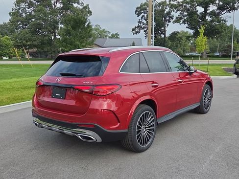 New 2027 Mercedes-Benz GLC 300 4MATIC image 3