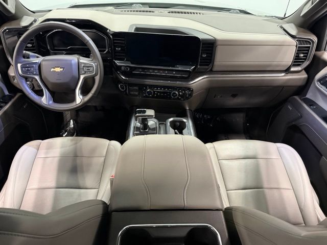 Used 2025 Chevrolet Silverado 1500 LTZ w/ LTZ Premium Package AWD/4WD image 32