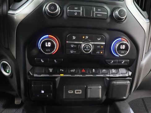 Used 2021 Chevrolet Silverado 2500 LT w/ True North Edition AWD/4WD image 8