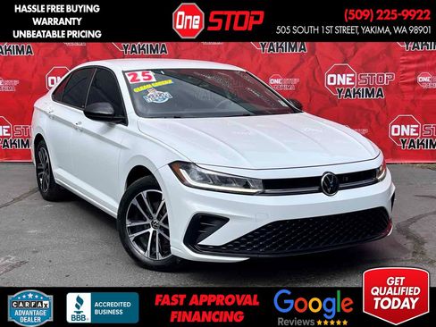 Used 2025 Volkswagen Jetta Sport FWD image 1