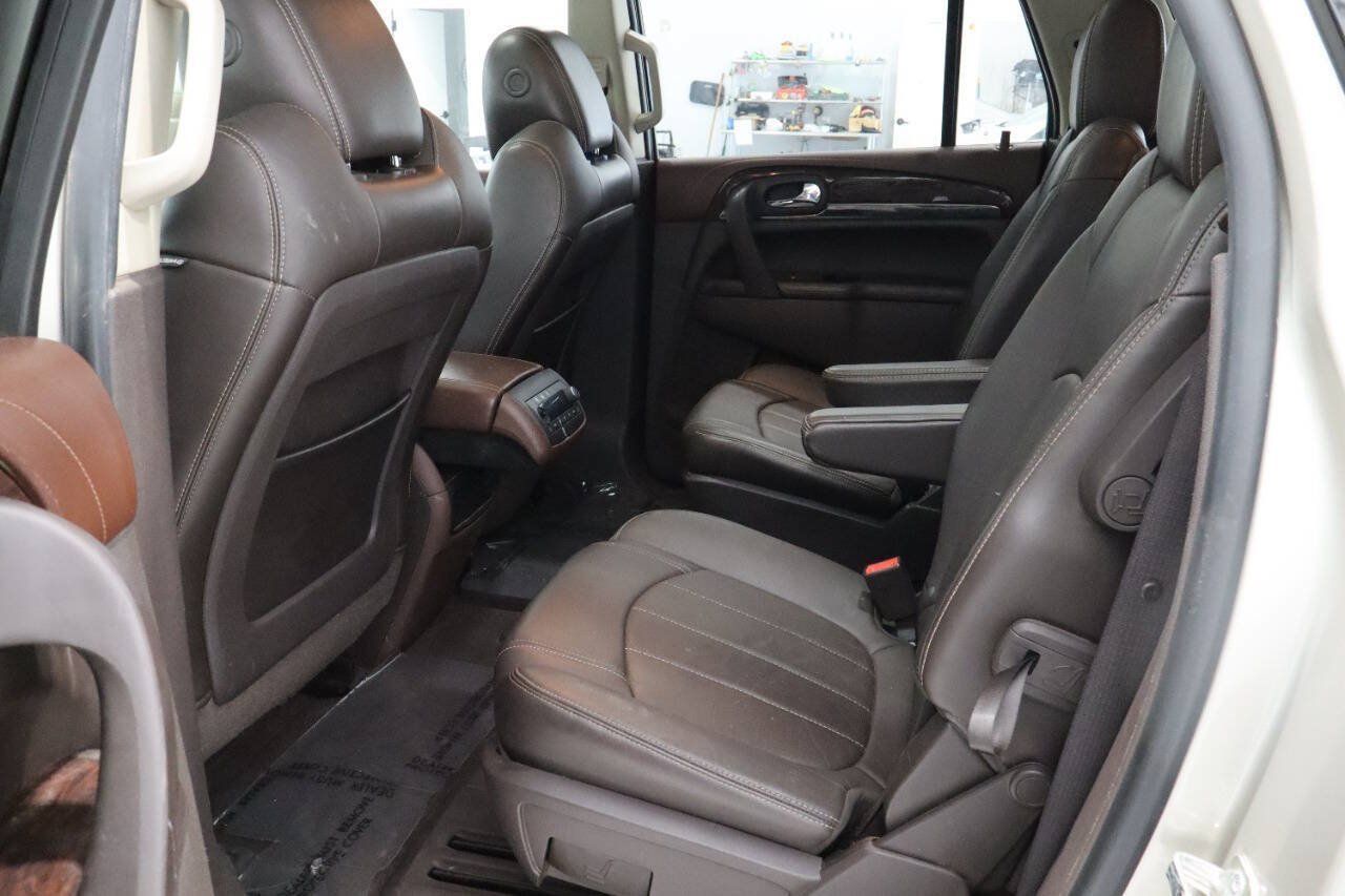 Used 2013 Buick Enclave Premium FWD image 14