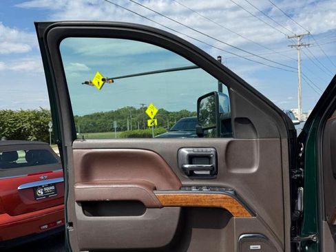 Used 2015 Chevrolet Silverado 2500 High Country w/ Duramax Plus Package AWD/4WD image 14