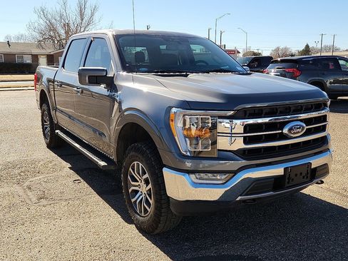 Used 2022 Ford F150 Lariat image 4