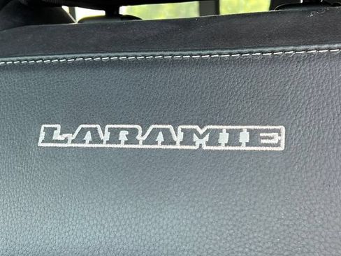 Used 2021 RAM 1500 Laramie w/ Sport Appearance Package AWD/4WD image 16