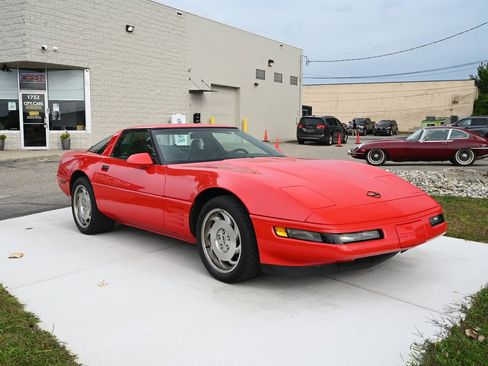 Used 1994 Chevrolet Corvette Base image 4