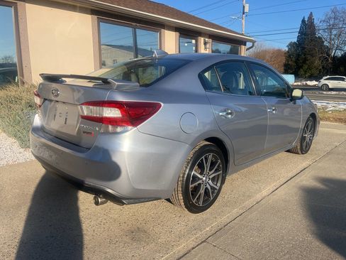 Used 2017 Subaru Impreza 2.0i Limited AWD/4WD image 2