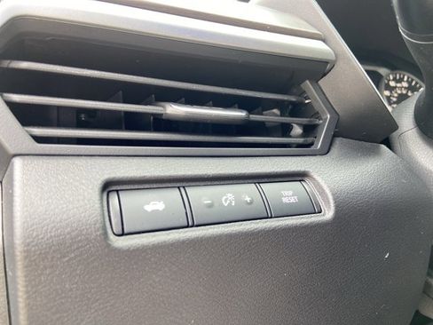 Used 2024 Nissan Altima 2.5 SV image 42