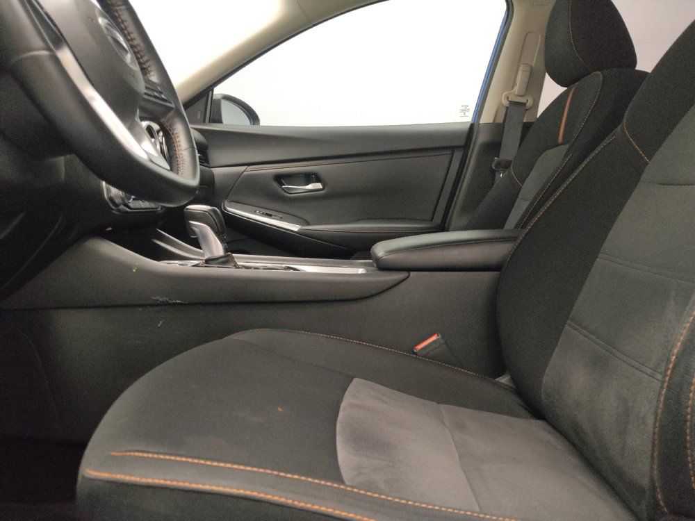 Used 2023 Nissan Sentra SR FWD image 17