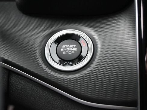 Used 2023 Jeep Grand Cherokee Altitude AWD/4WD image 28