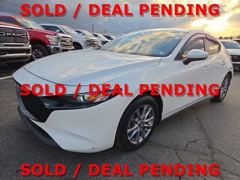 Certified 2022 MAZDA MAZDA3 s image 2