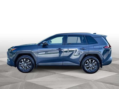 Used 2026 Toyota RAV4 XLE Premium w/ Weather Package FWD image 5