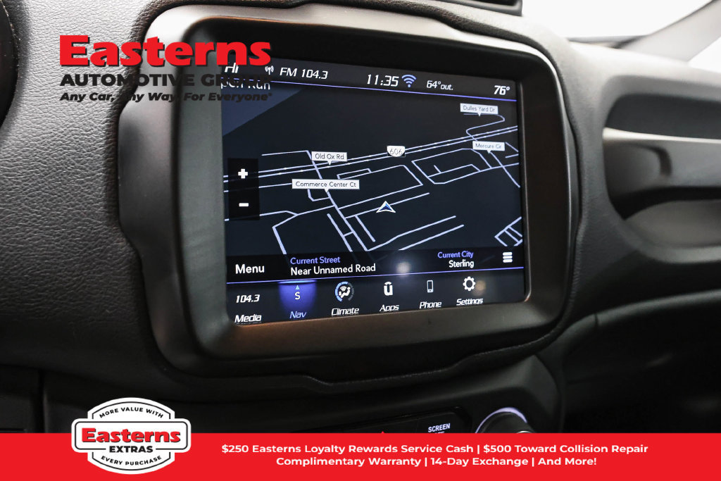 Used 2023 Jeep Renegade Trailhawk AWD/4WD image 21