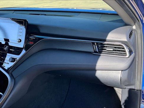 Used 2023 Toyota Camry LE image 17