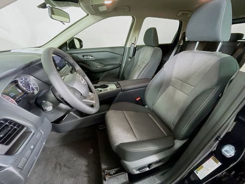 New 2026 Nissan Rogue SV image 13