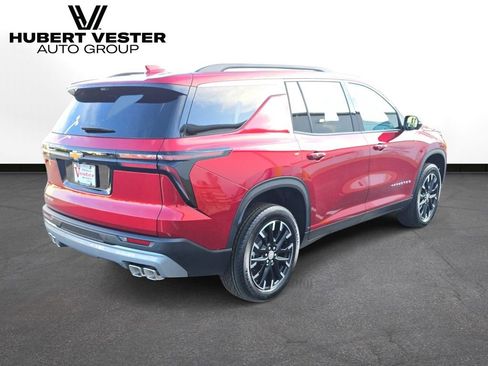 New 2026 Chevrolet Traverse LT w/ Sun and Wheel Package FWD image 6