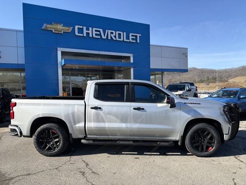 Used 2022 Chevrolet Silverado 1500 RST w/ Redline Edition image 3