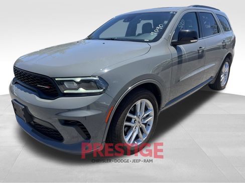 Used 2024 Dodge Durango GT RWD image 15