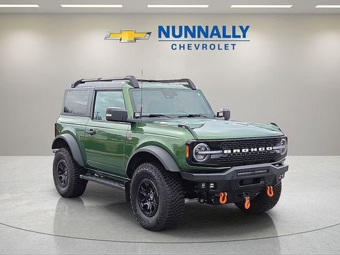 Used 2023 Ford Bronco Wildtrak image 7