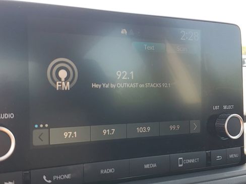 Used 2025 Honda Accord SE image 13