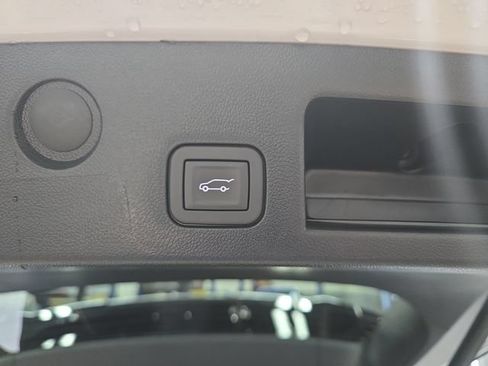 New 2027 Chevrolet Equinox RS w/ LPO, Floor Liner Package AWD/4WD image 14