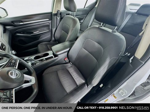 Used 2021 Nissan Altima 2.5 SV image 19