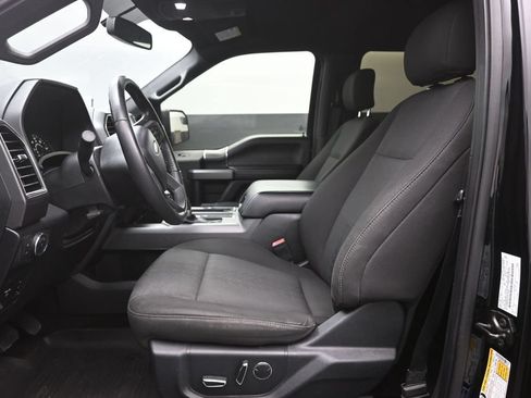 Used 2018 Ford F150 XLT w/ Equipment Group 302A Luxury AWD/4WD image 18