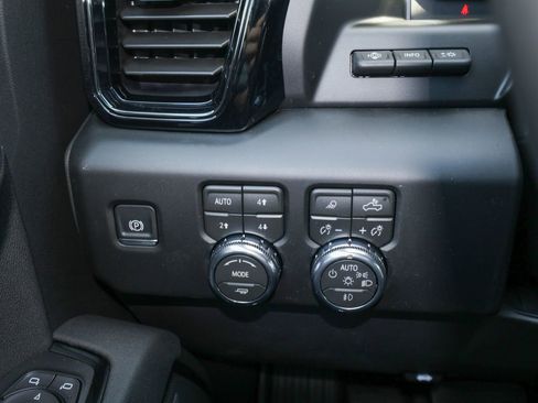 New 2026 GMC Sierra 1500 AT4 image 25