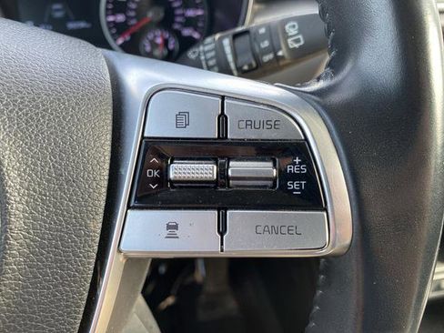 Used 2020 Kia Telluride LX image 28