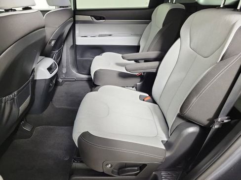 Used 2020 Hyundai Palisade SEL FWD image 12