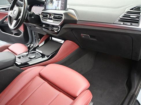 Used 2023 BMW X4 xDrive30i w/ M Sport Package AWD/4WD image 18